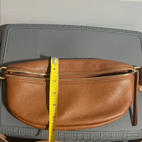 Quince Cognac Leather Sling Bag - Picture 9 of 9